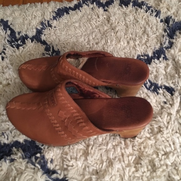Ugg clogs - Picture 2 of 4